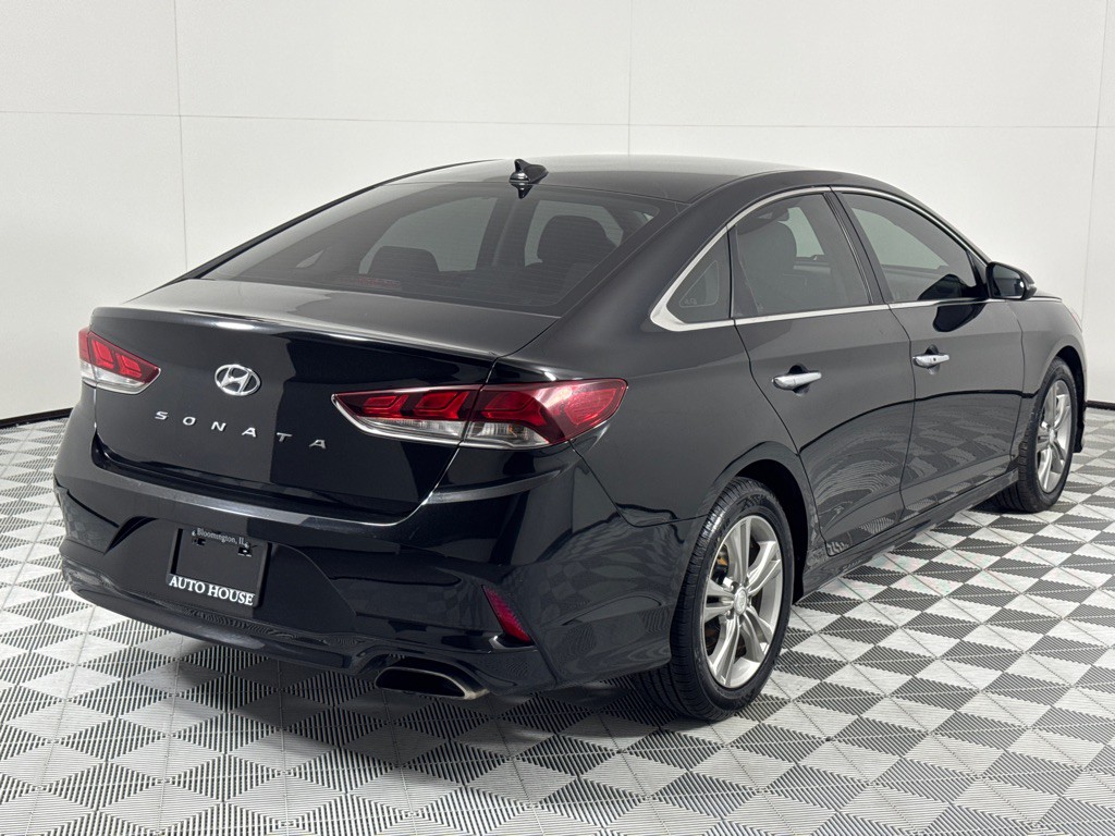 2018 Hyundai Sonata Image 5