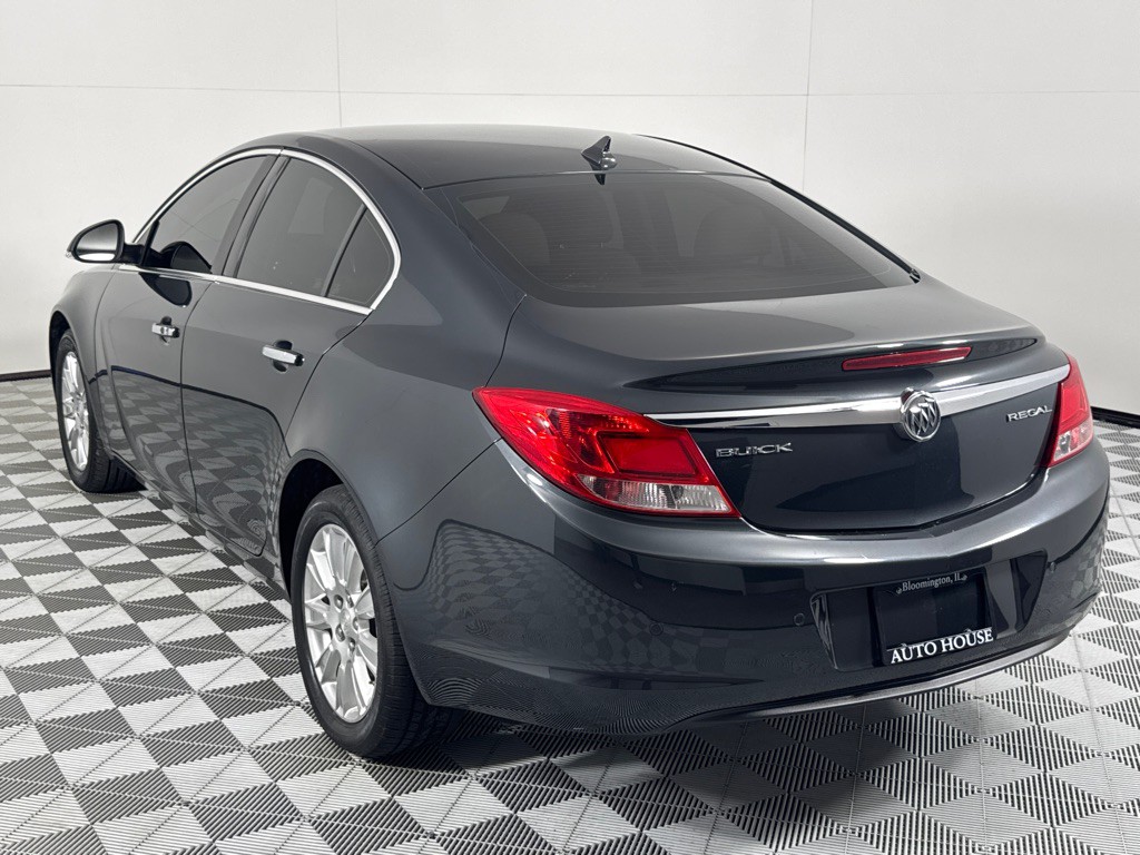 2012 Buick Regal Image 7