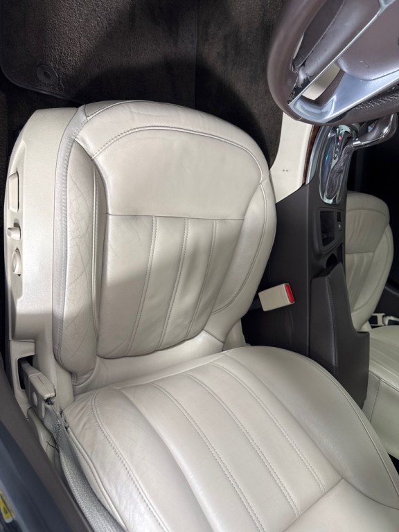2012 Buick Regal Image 12