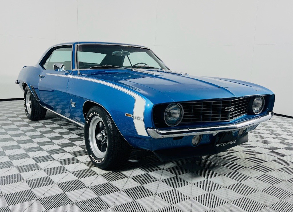1969 Chevrolet Camaro Image 2