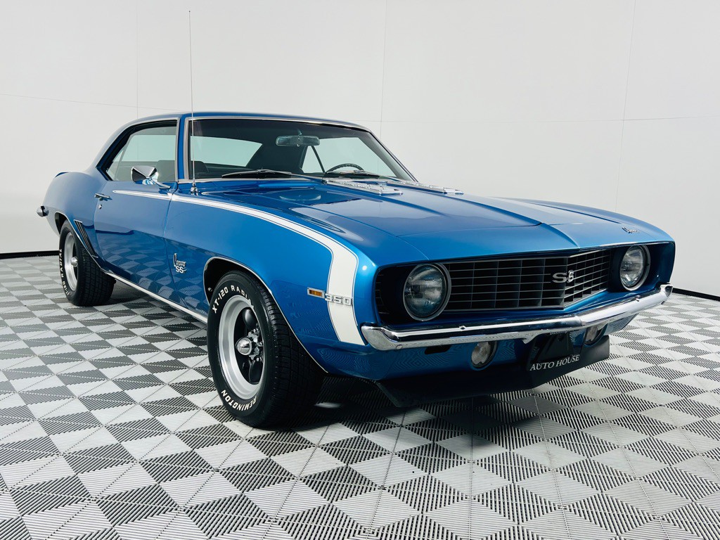 1969 Chevrolet Camaro Image 3