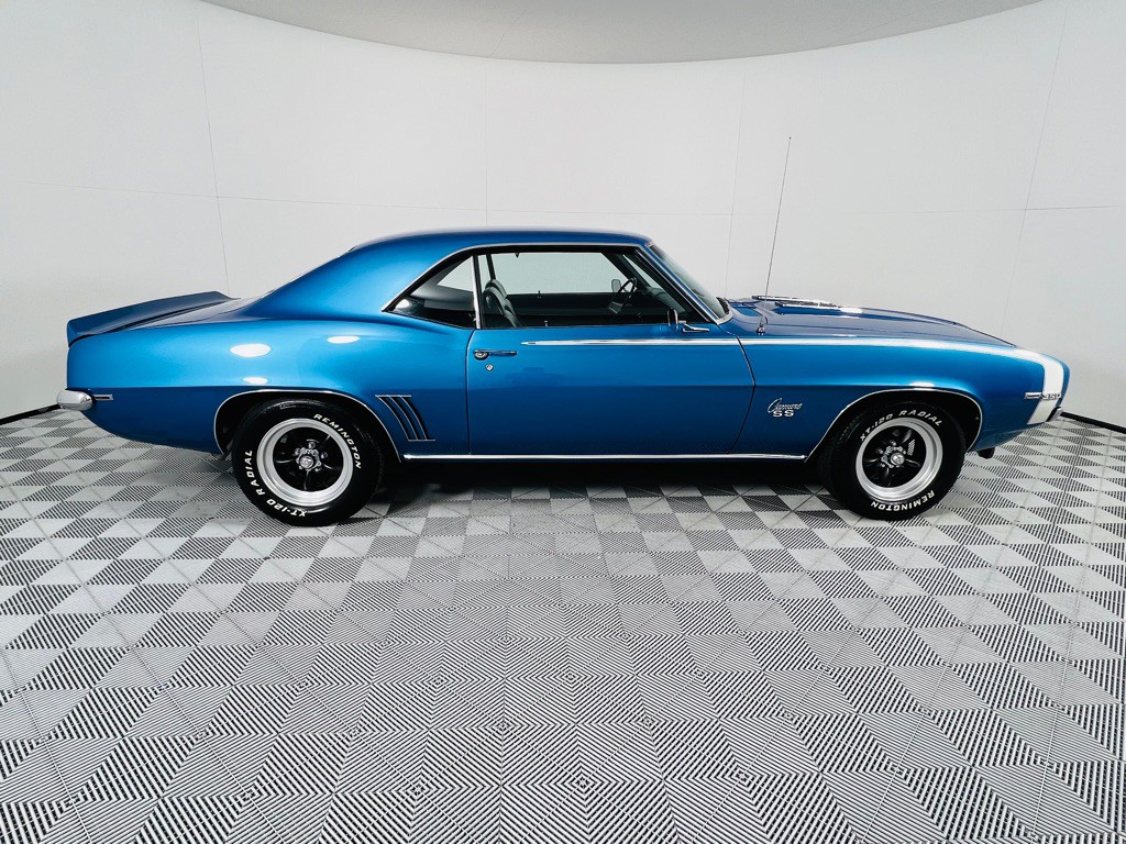 1969 Chevrolet Camaro Image 6
