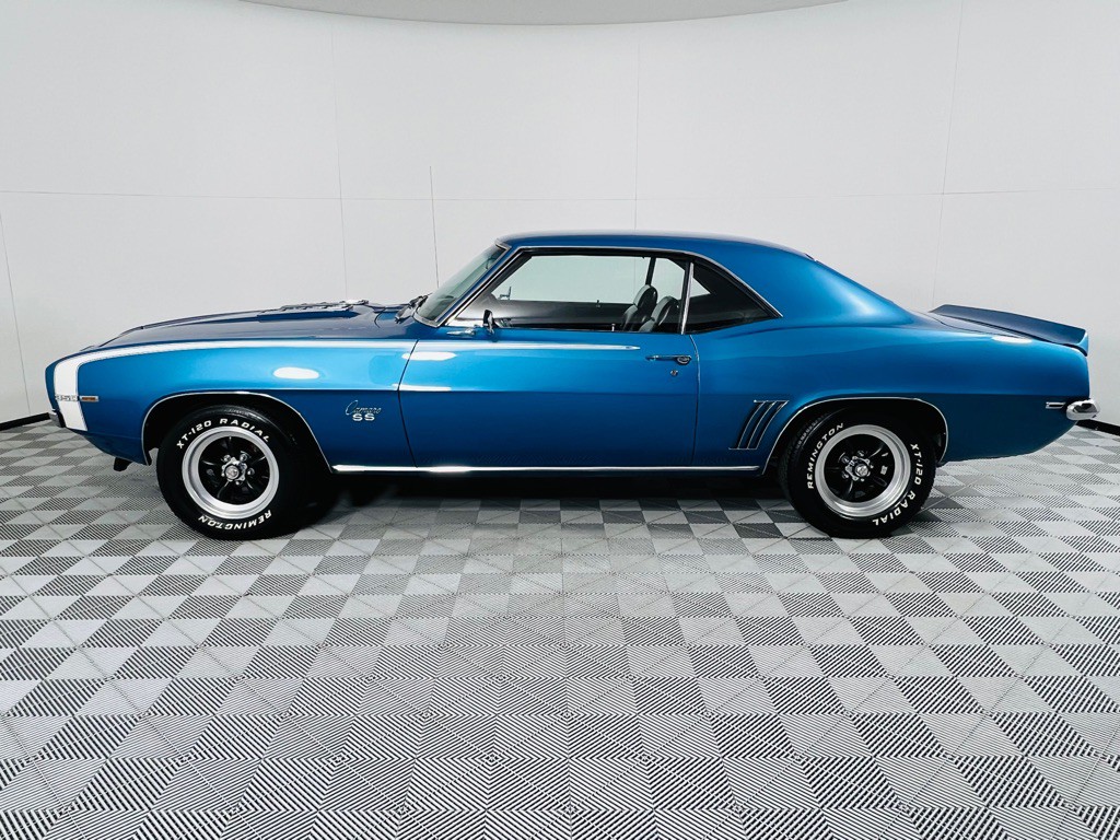1969 Chevrolet Camaro Image 12