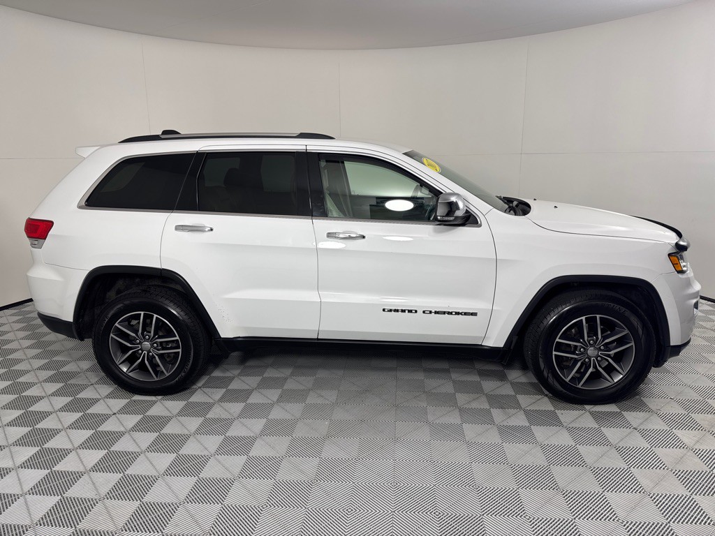 2017 Jeep Grand Cherokee Image 4
