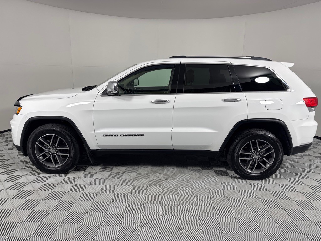 2017 Jeep Grand Cherokee Image 9