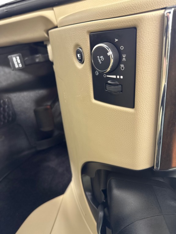 2017 Jeep Grand Cherokee Image 16