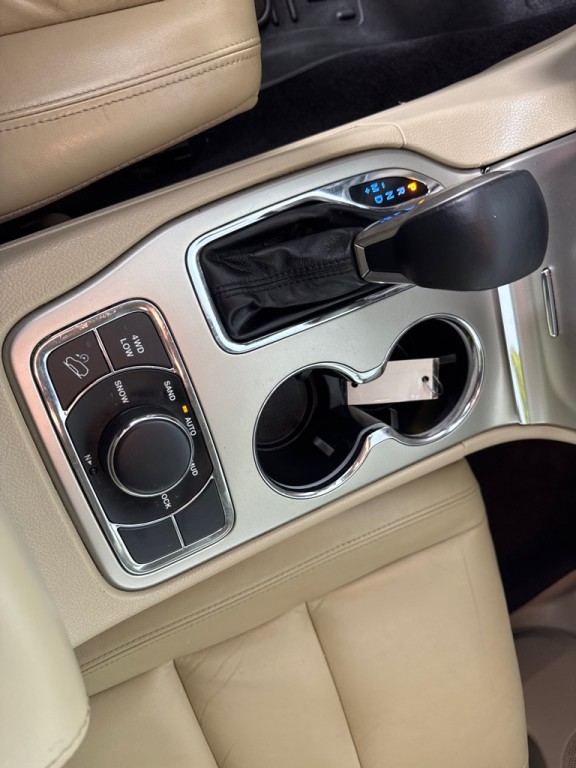 2017 Jeep Grand Cherokee Image 21