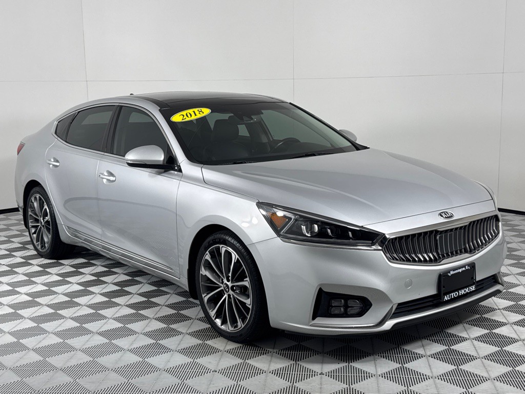 2018 Kia Cadenza Image 3
