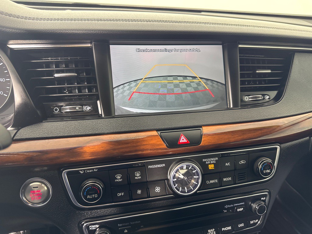 2018 Kia Cadenza Image 20