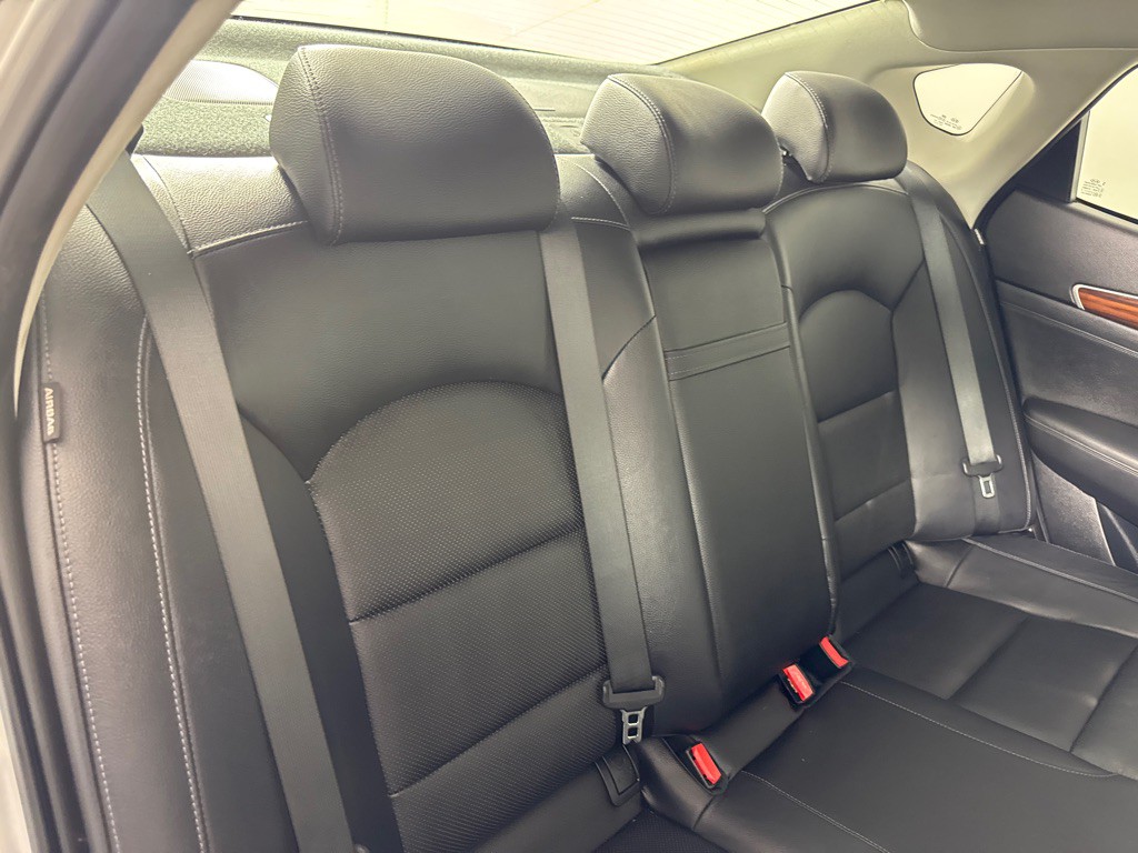 2018 Kia Cadenza Image 26