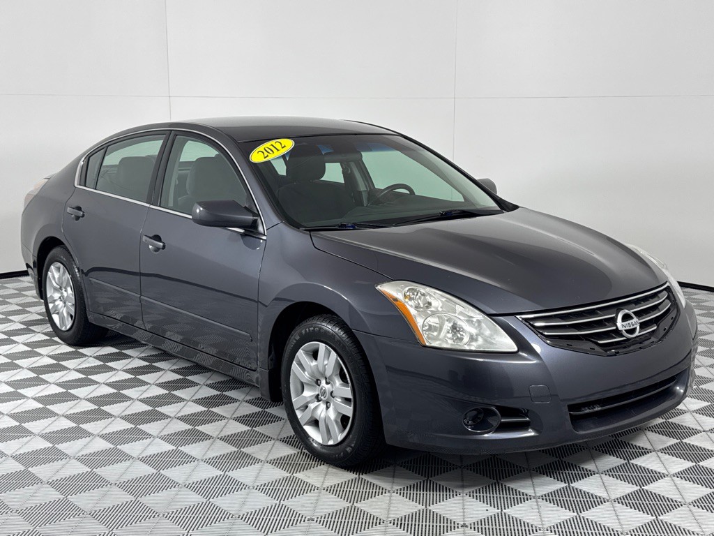2012 Nissan Altima Image 3