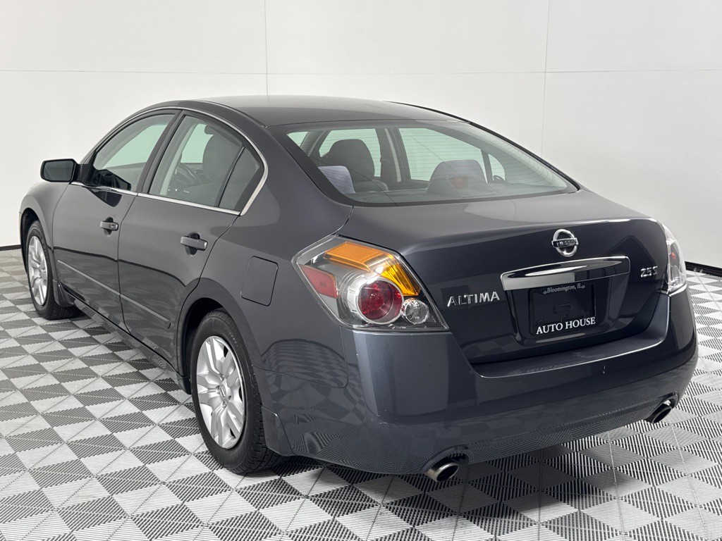 2012 Nissan Altima Image 7