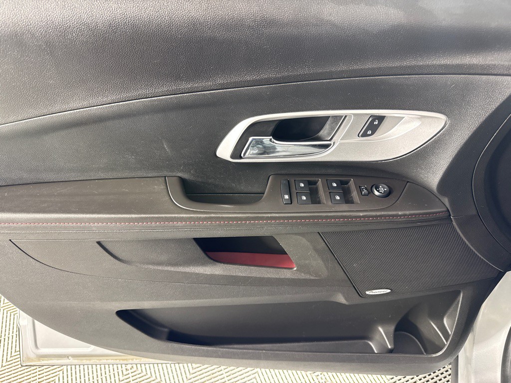 2015 Chevrolet Equinox Image 12