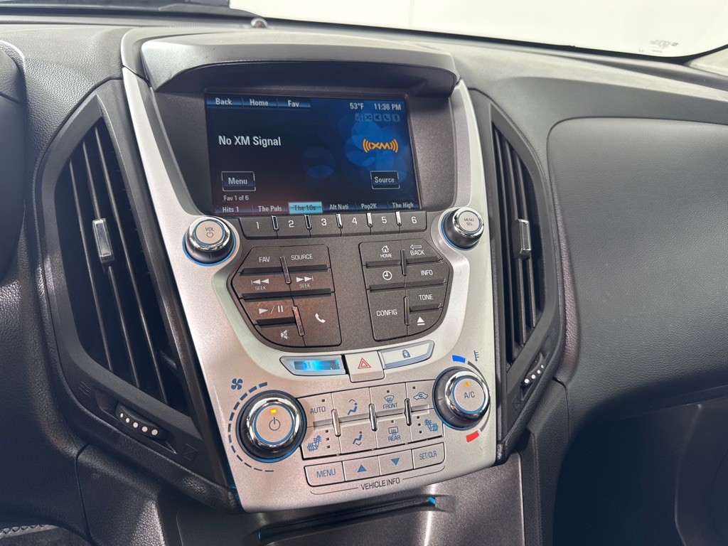 2015 Chevrolet Equinox Image 17