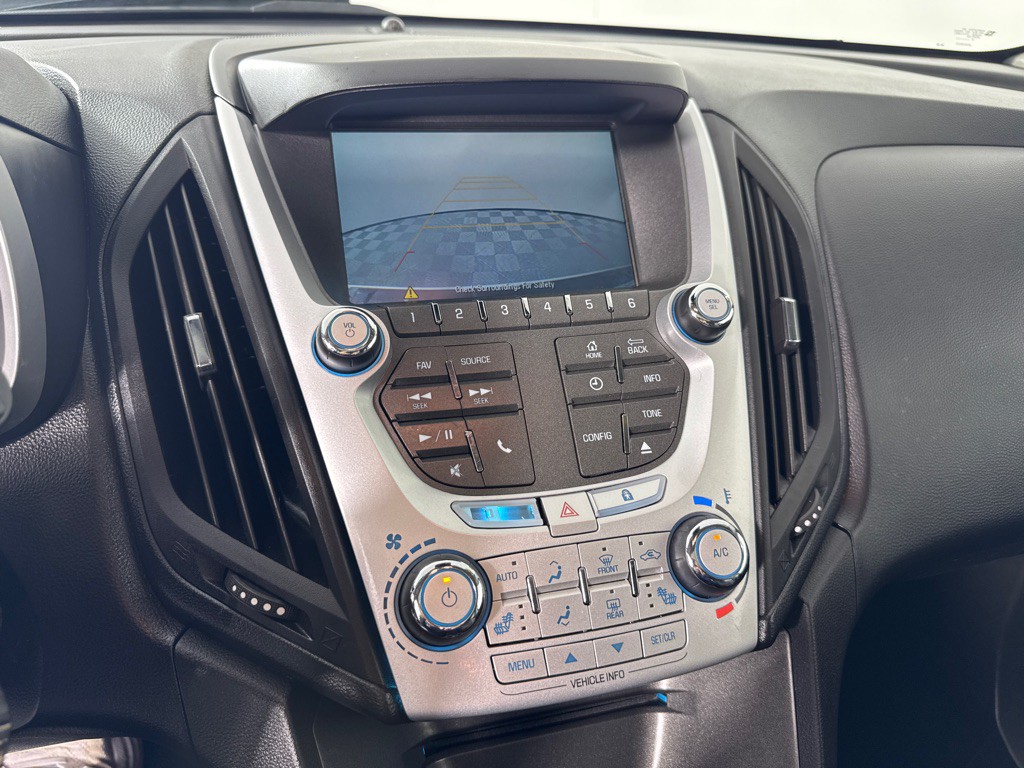 2015 Chevrolet Equinox Image 18