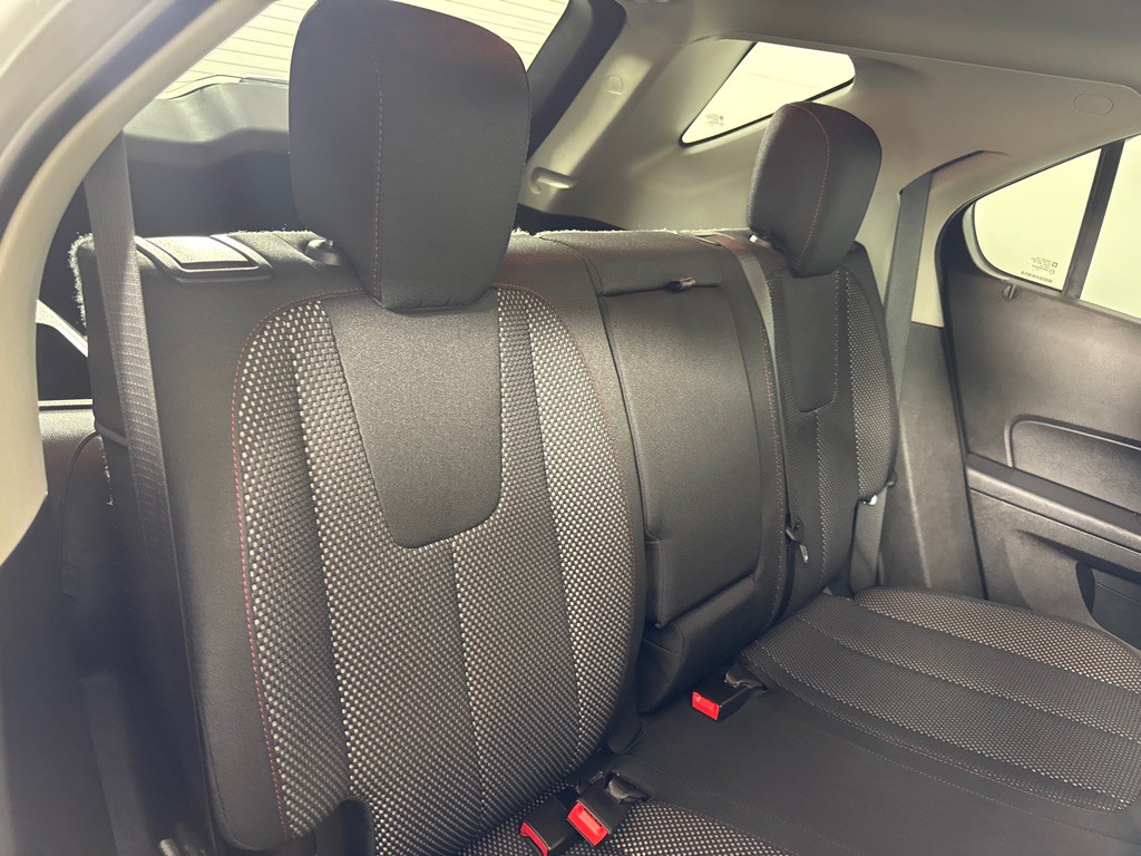 2015 Chevrolet Equinox Image 24