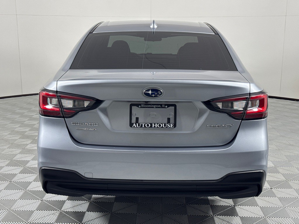 2020 Subaru Legacy Image 6