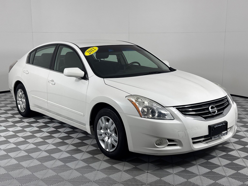 2012 Nissan Altima Image 3