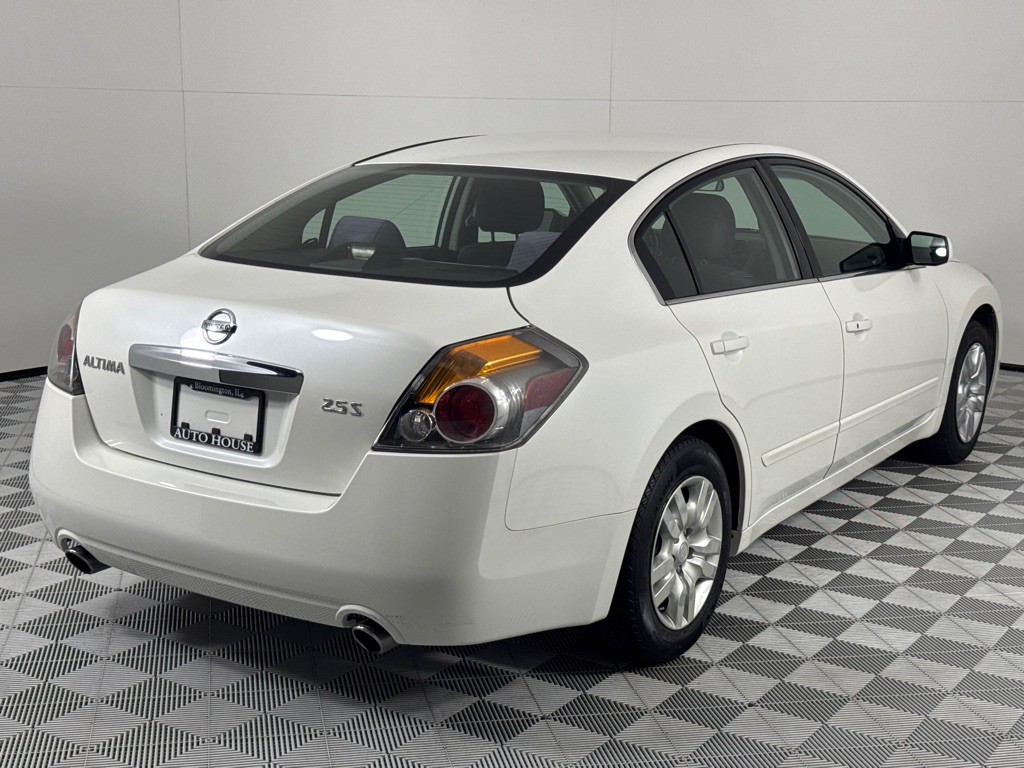 2012 Nissan Altima Image 5