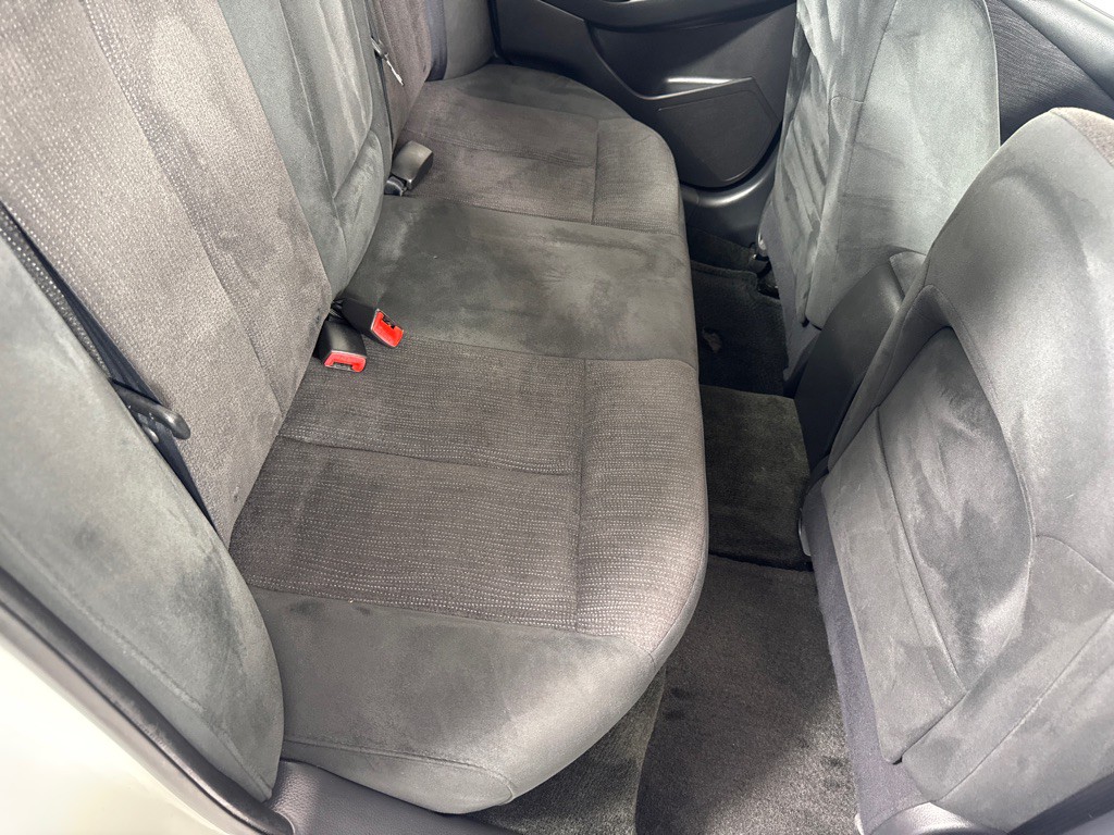 2012 Nissan Altima Image 19