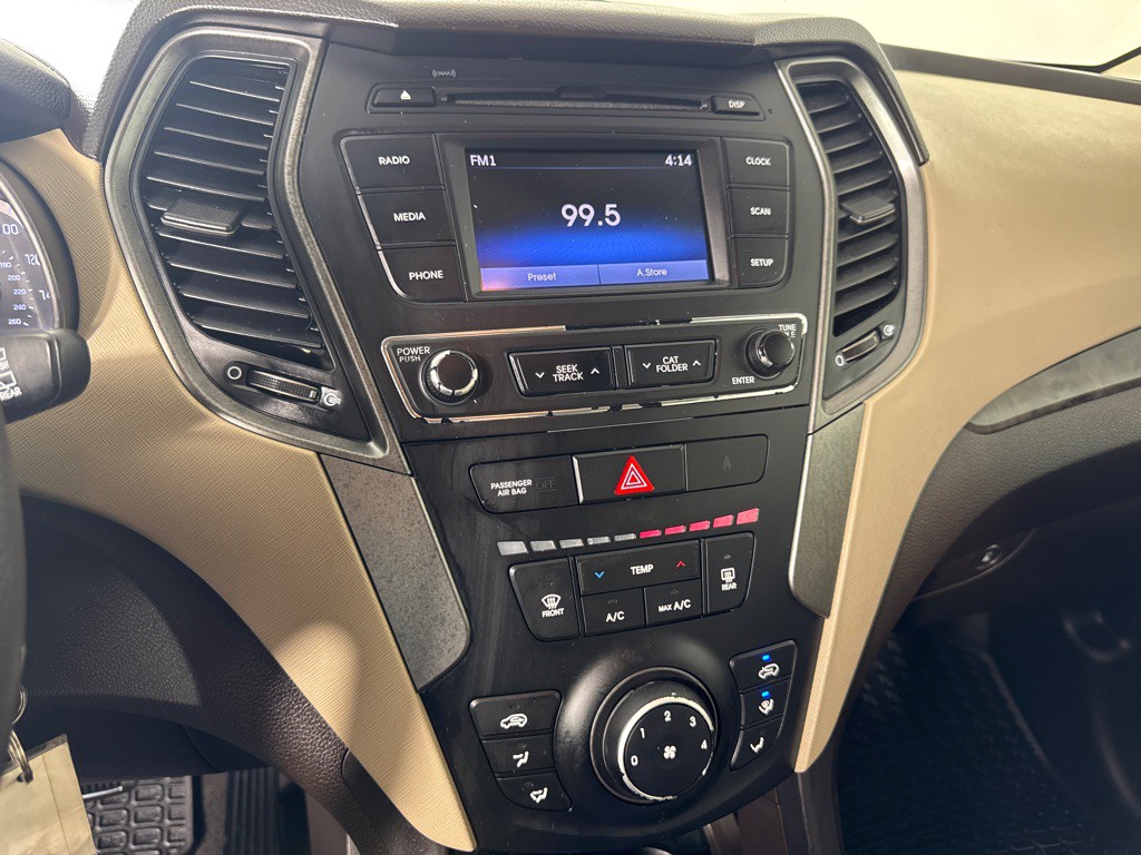 2017 Hyundai Santa Fe Sport Image 18