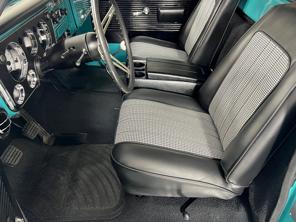 1971 Chevrolet C/K 10 Image 18