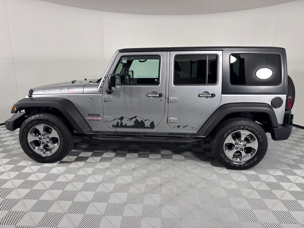 2016 Jeep Wrangler Unlimited Image 8