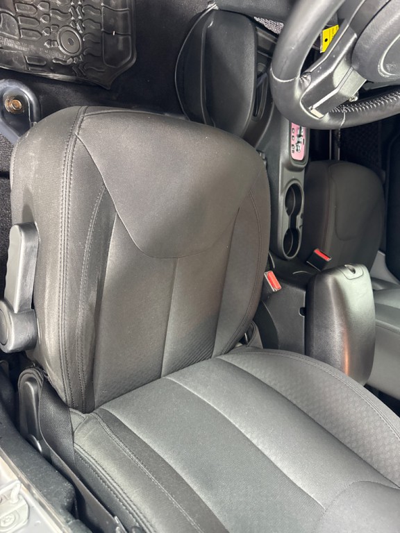 2016 Jeep Wrangler Unlimited Image 13