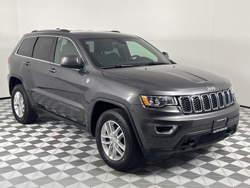 2017 Jeep Grand Cherokee Image 3