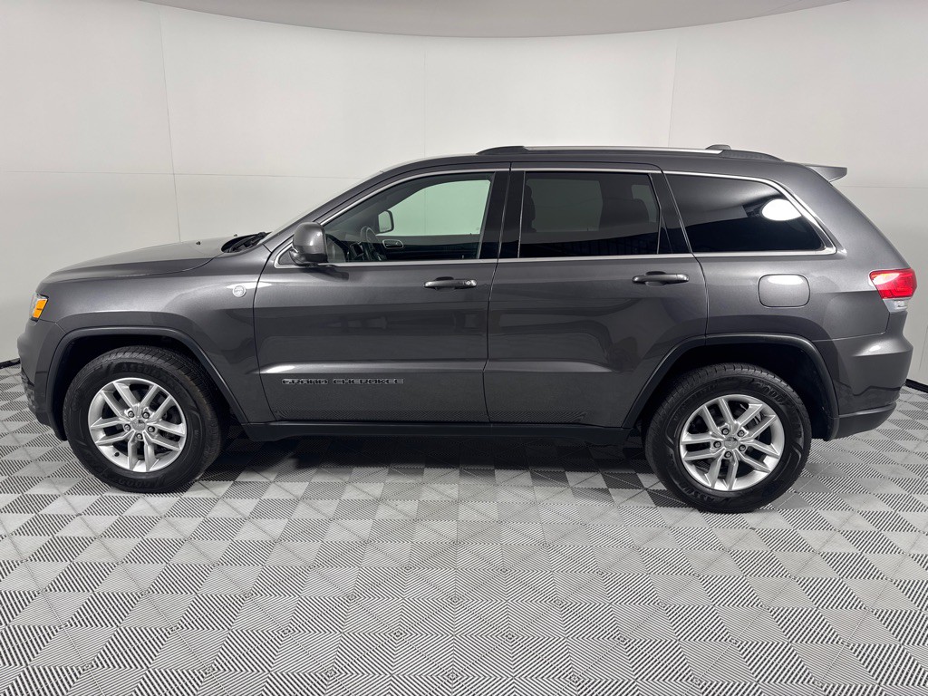 2017 Jeep Grand Cherokee Image 9