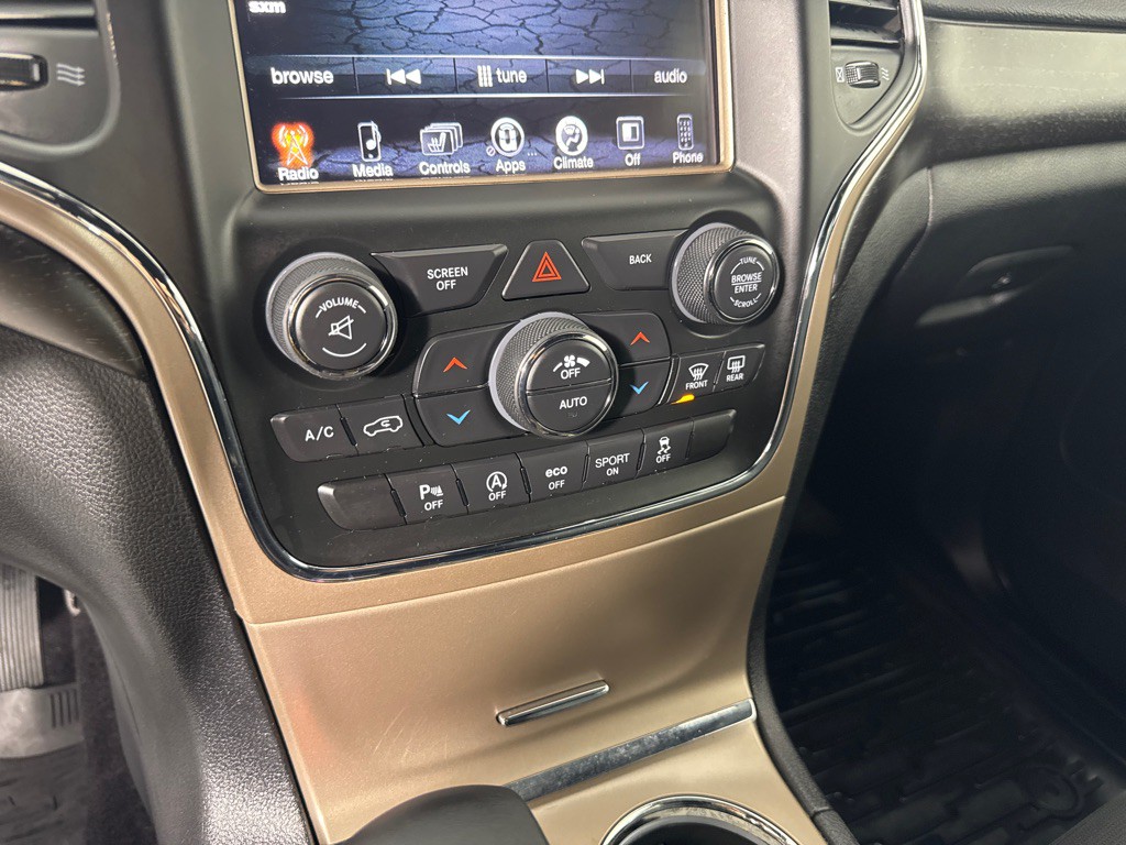 2017 Jeep Grand Cherokee Image 20