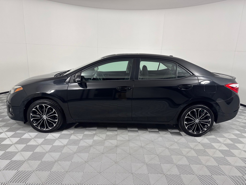 2014 Toyota Corolla Image 8