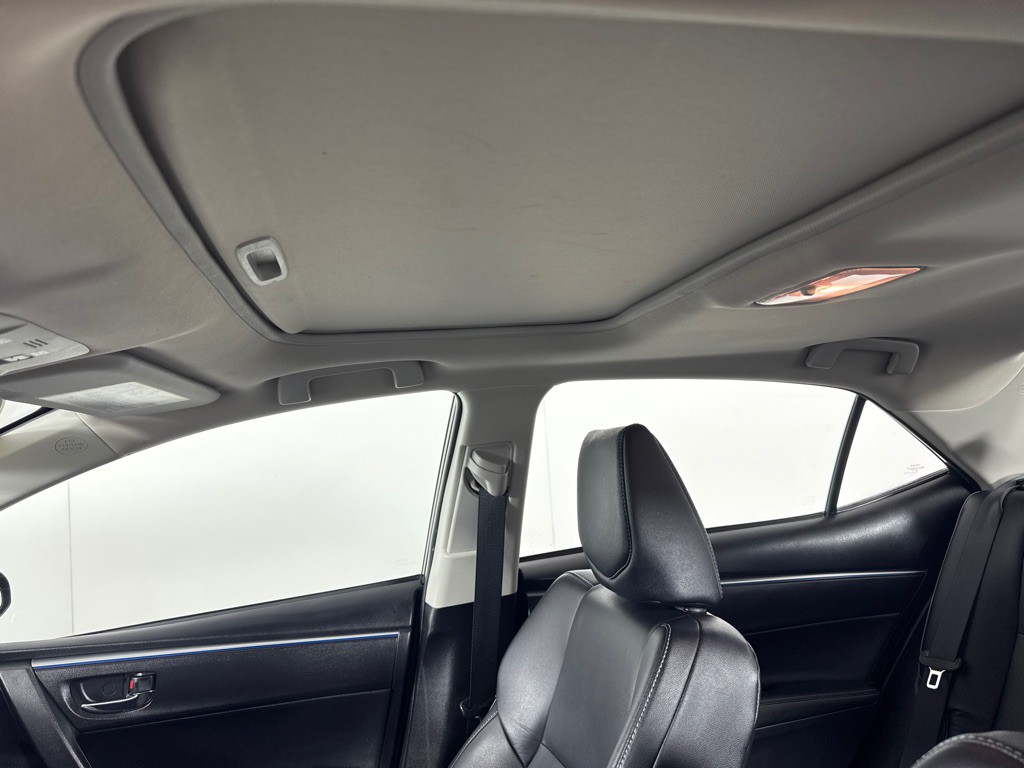 2014 Toyota Corolla Image 12