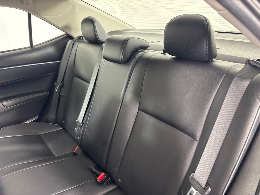 2014 Toyota Corolla Image 19