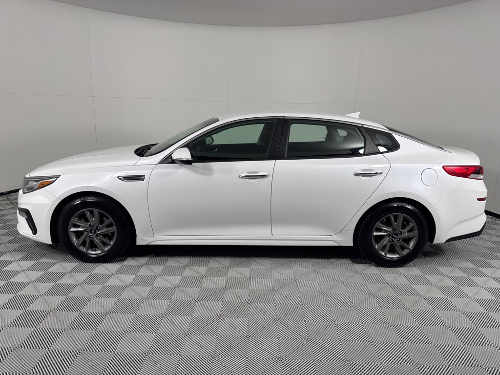 2020 Kia Optima Image 9