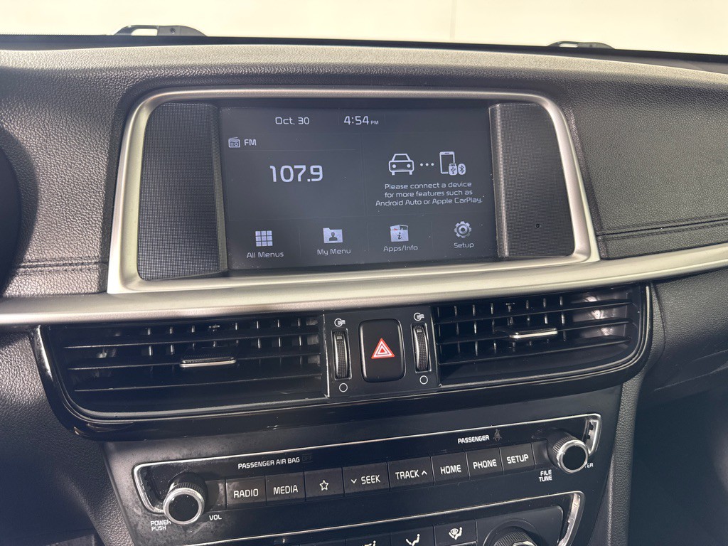 2020 Kia Optima Image 18