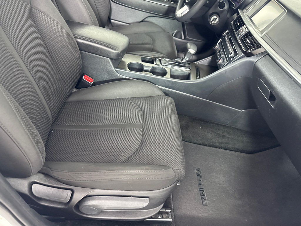 2020 Kia Optima Image 26