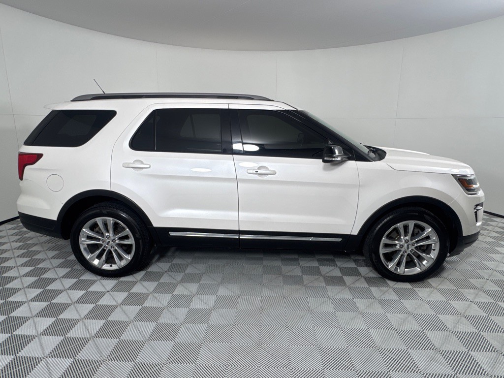 2018 Ford Explorer Image 4