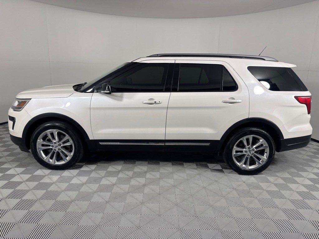 2018 Ford Explorer Image 8