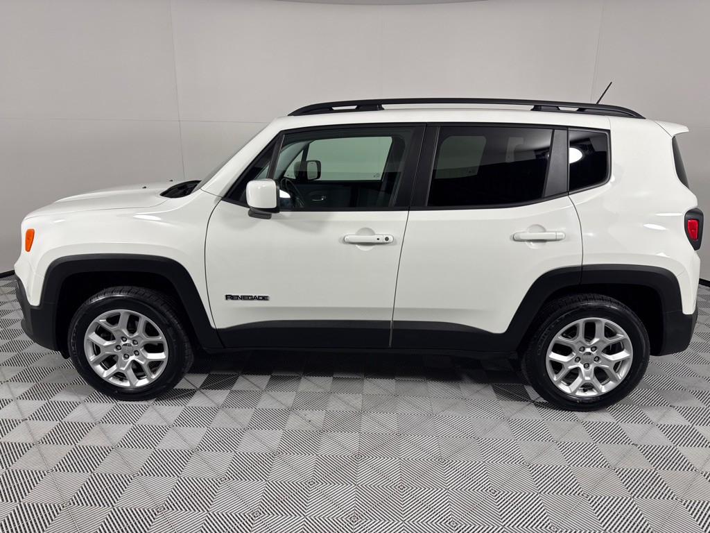 2017 Jeep Renegade Image 9