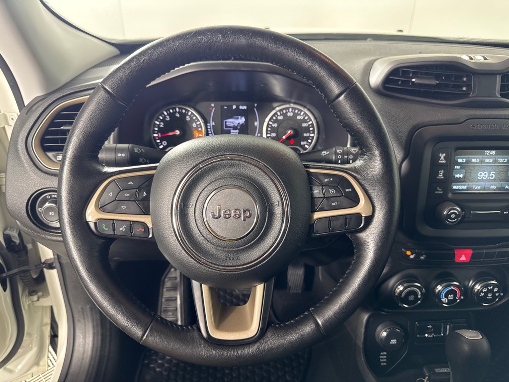 2017 Jeep Renegade Image 17