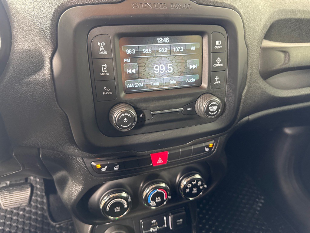 2017 Jeep Renegade Image 18