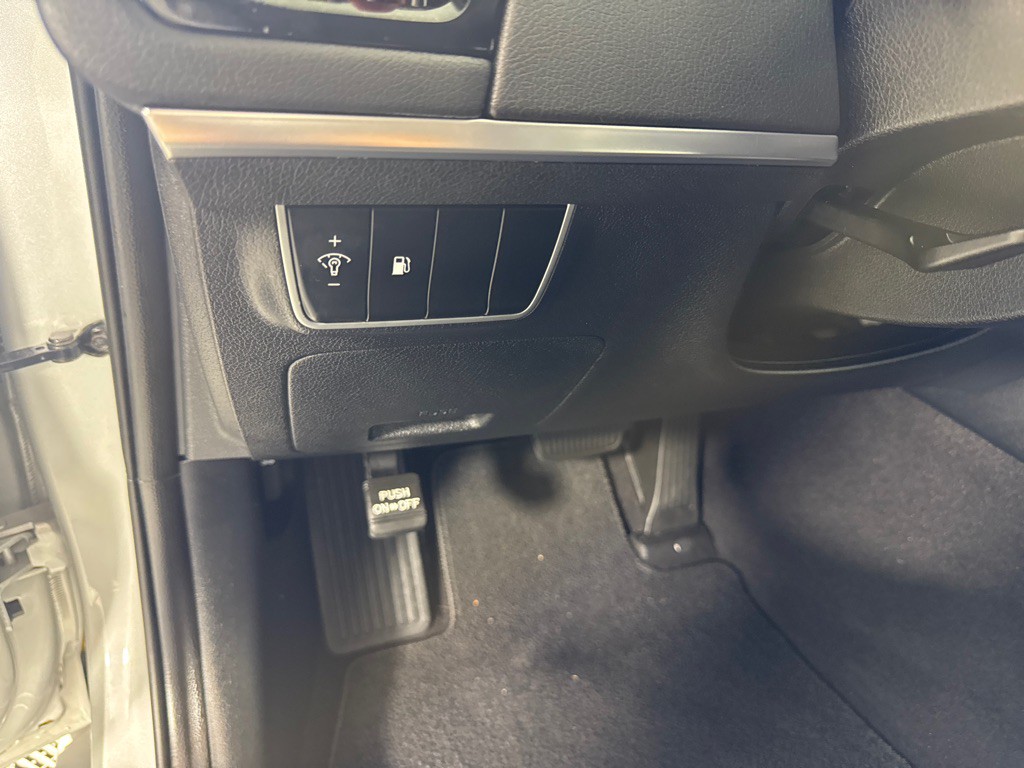 2018 Kia Stinger Image 14