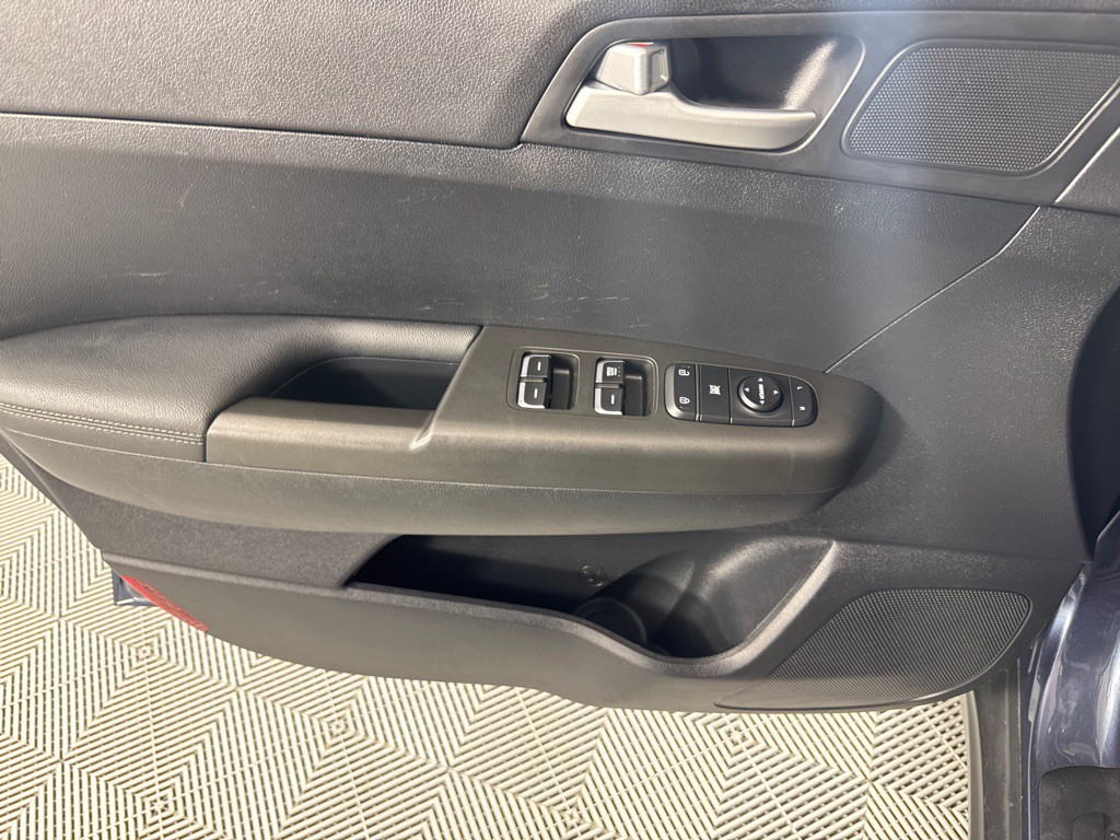 2019 Kia Sportage Image 13