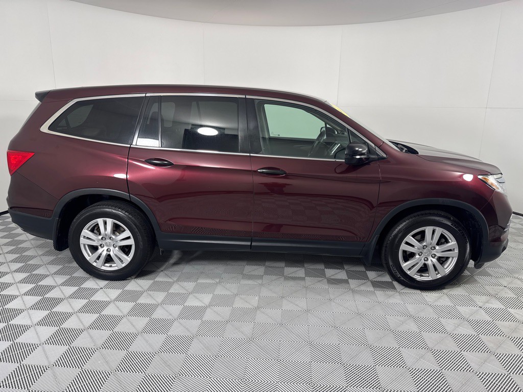 2017 Honda Pilot Image 4