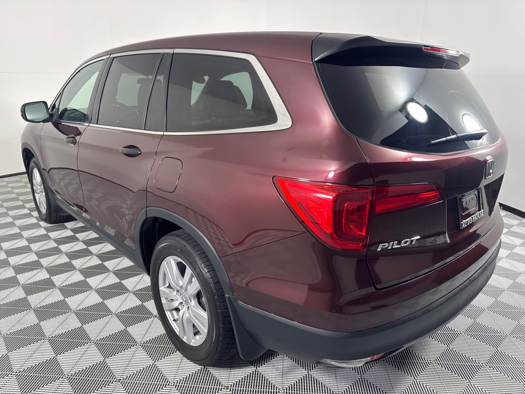 2017 Honda Pilot Image 8