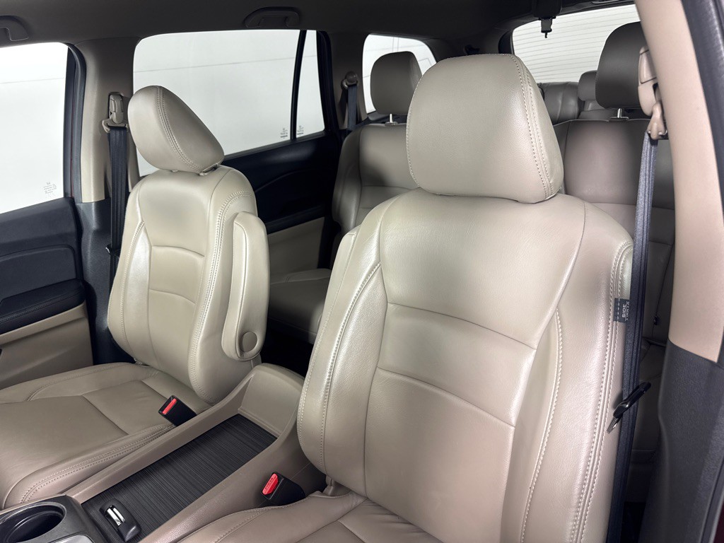 2017 Honda Pilot Image 14
