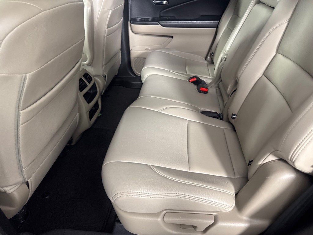 2017 Honda Pilot Image 20