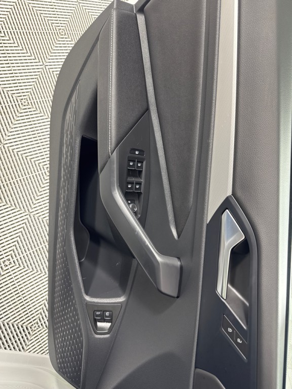 2024 Volkswagen Jetta Image 13