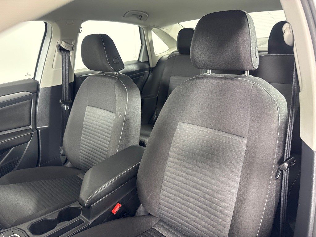 2024 Volkswagen Jetta Image 15